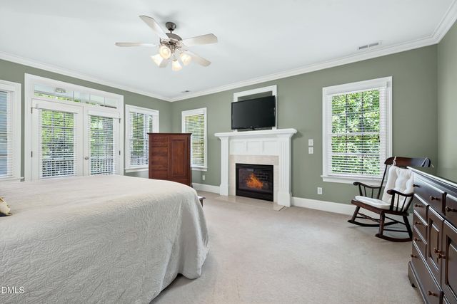 612 Crossway Lane, Holly Springs, NC 27540