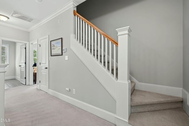 612 Crossway Lane, Holly Springs, NC 27540