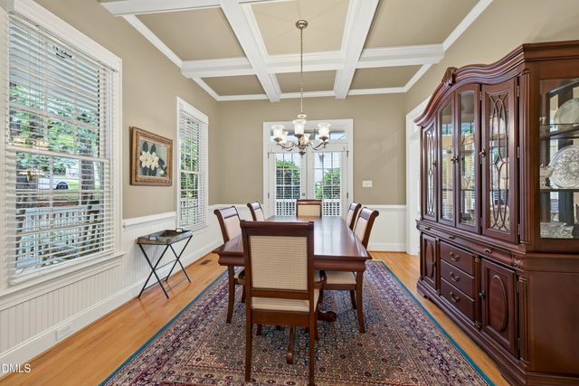 612 Crossway Lane, Holly Springs, NC 27540