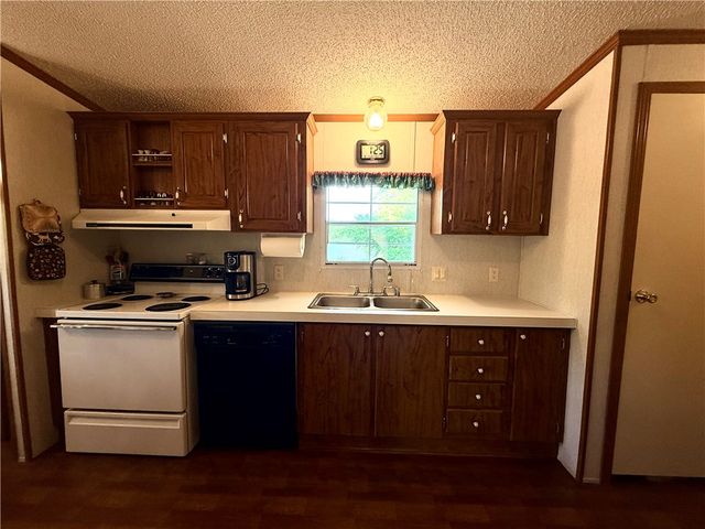 213 Bonner Road, Mountain Rest, SC 29664