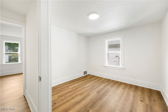 427 Kathleen Street, Akron, OH 44303