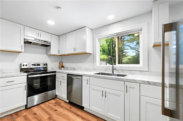 427 Kathleen Street, Akron, OH 44303