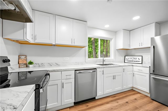 427 Kathleen Street, Akron, OH 44303