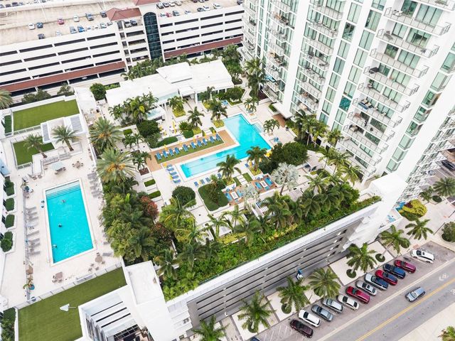 100 1ST AVENUE N 2302, St Petersburg, FL 33701