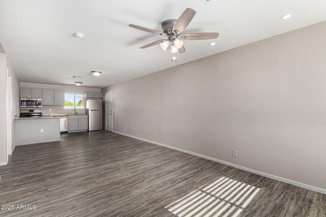 334 E HOLMES Avenue, Mesa, AZ 85210