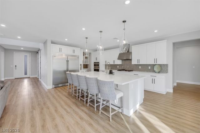 6833 Fallen Rock Street, North Las Vegas, NV 89084