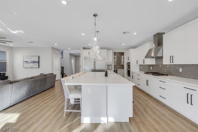 6833 Fallen Rock Street, North Las Vegas, NV 89084