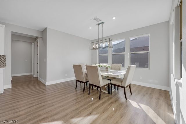 6833 Fallen Rock Street, North Las Vegas, NV 89084