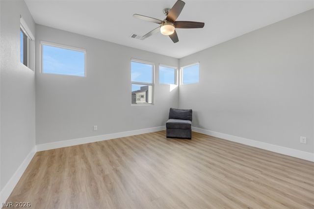 6833 Fallen Rock Street, North Las Vegas, NV 89084