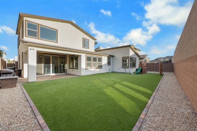 6833 Fallen Rock Street, North Las Vegas, NV 89084