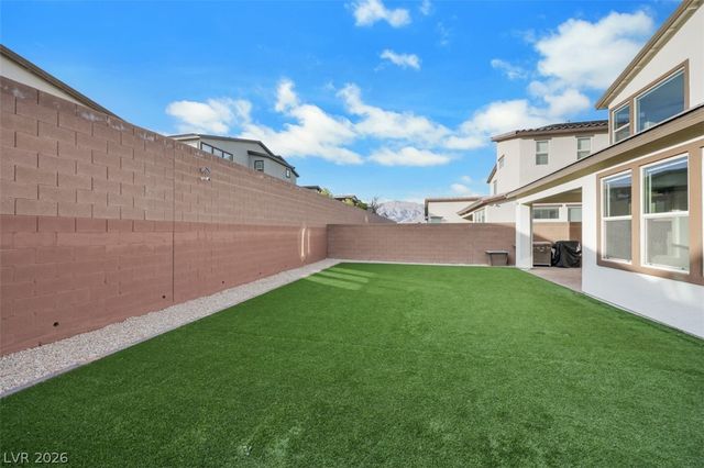 6833 Fallen Rock Street, North Las Vegas, NV 89084