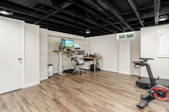 1656 Kenwick Road, Columbus, OH 43209