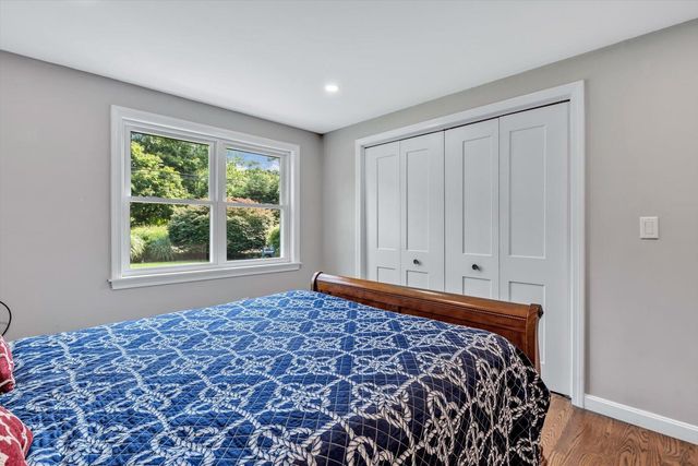 770 County Road, Pocasset, MA 02559