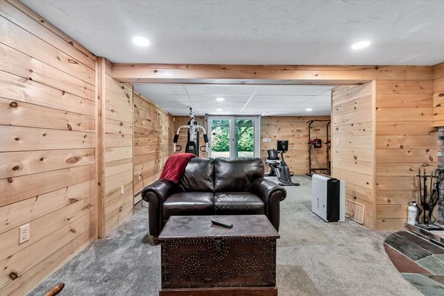 770 County Road, Pocasset, MA 02559
