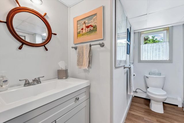 770 County Road, Pocasset, MA 02559