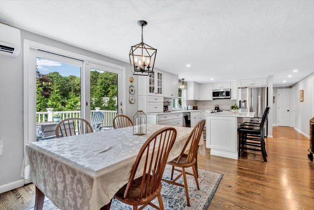 770 County Road, Pocasset, MA 02559