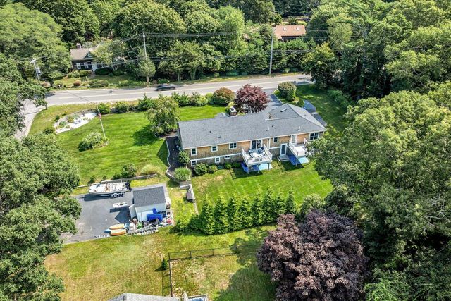 770 County Road, Pocasset, MA 02559