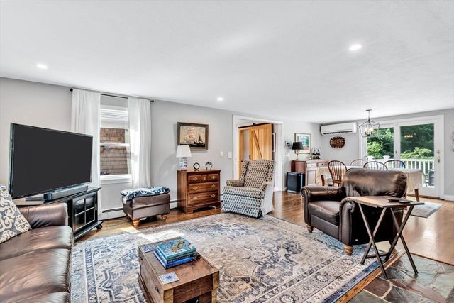 770 County Road, Pocasset, MA 02559