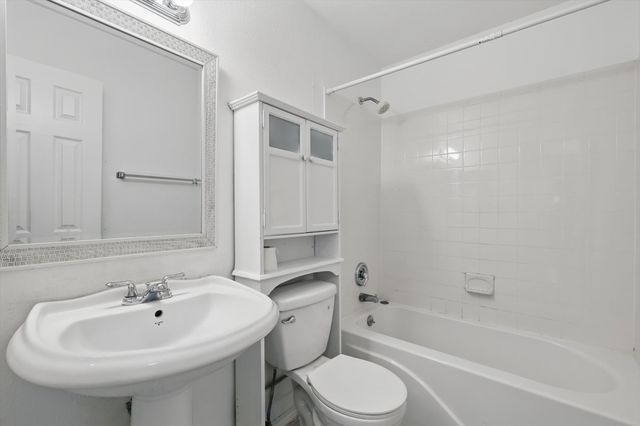 813 Leslie Lane, Coppell, TX 75019