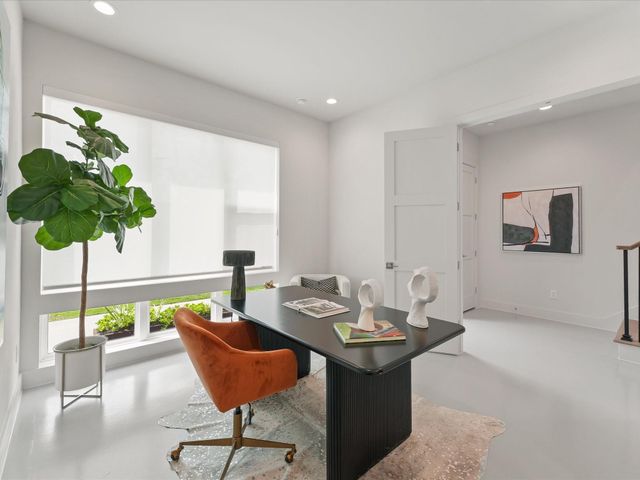 2113 Emancipation Avenue, Houston, TX 77003