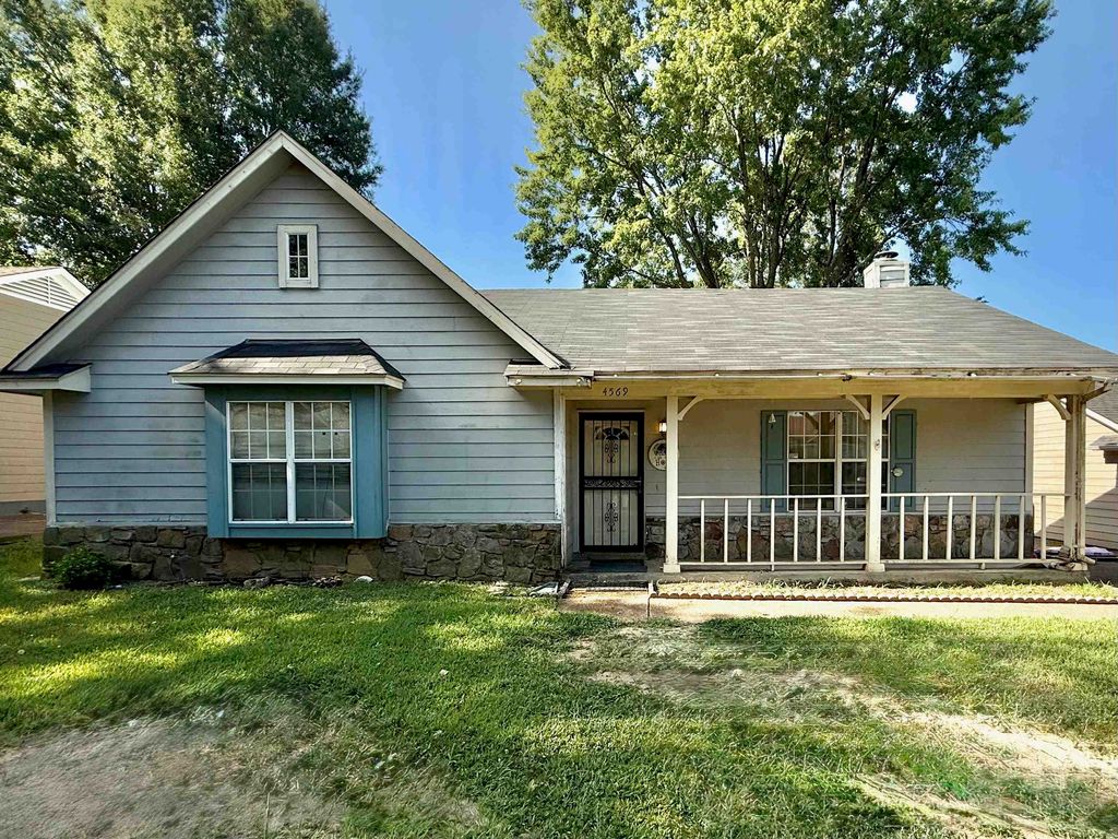 4569 COLUMBIA WOODS LN, Millington, TN 38053