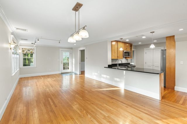62 Harding Road, Lexington, MA 02420
