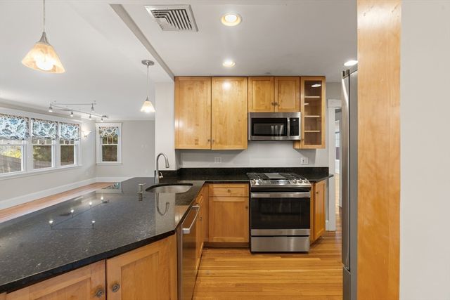 62 Harding Road, Lexington, MA 02420