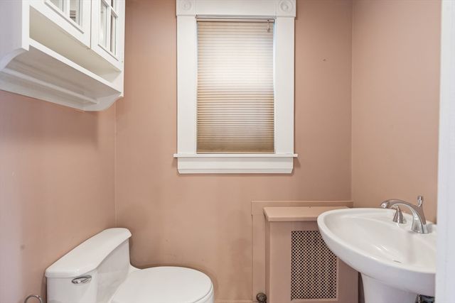 62 Harding Road, Lexington, MA 02420