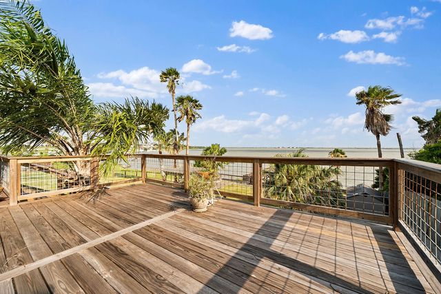 912 Waterview, Portland, TX 78374