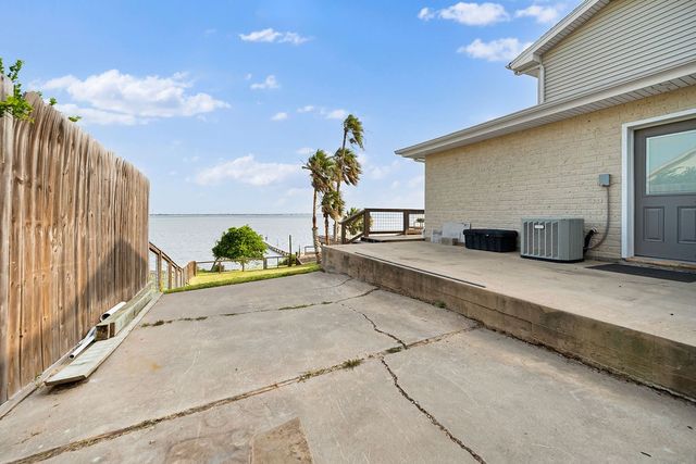 912 Waterview, Portland, TX 78374