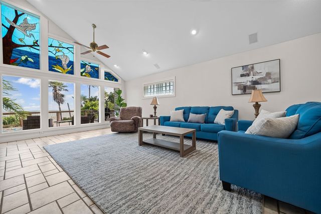 912 Waterview, Portland, TX 78374