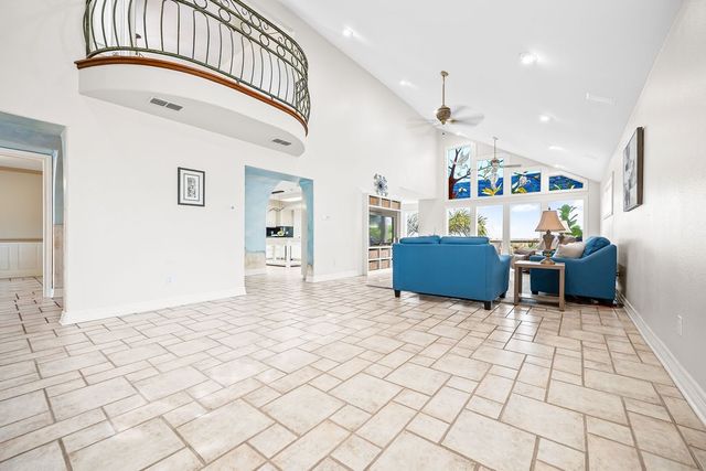 912 Waterview, Portland, TX 78374