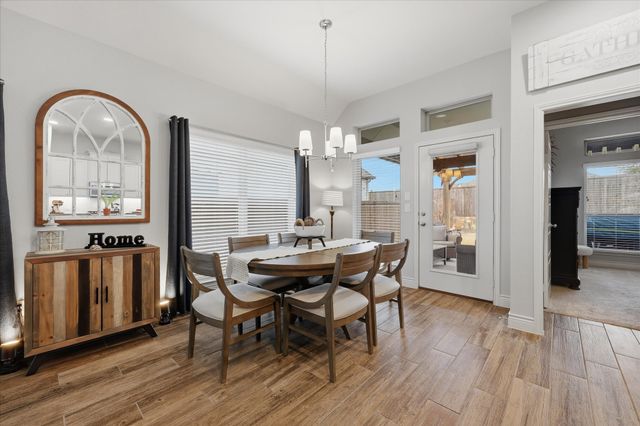 2122 Winsbury Way, Forney, TX 75126