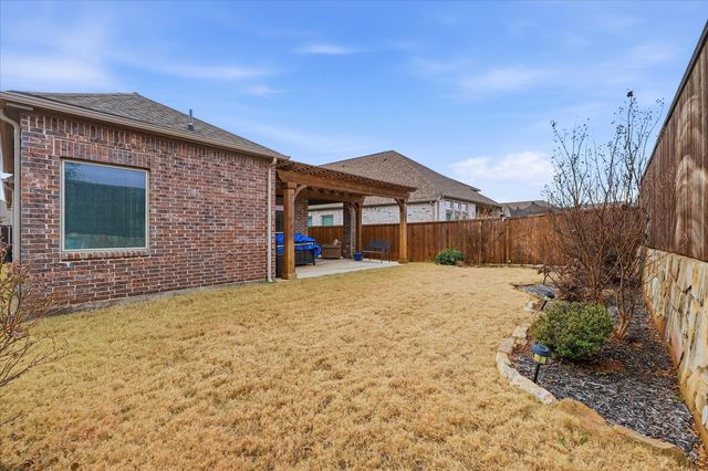2122 Winsbury Way, Forney, TX 75126