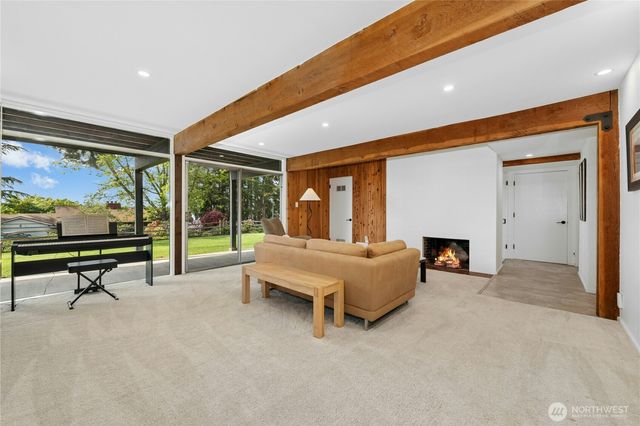 1814 Starling Street, Steilacoom, WA 98388