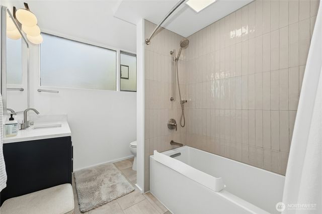 1814 Starling Street, Steilacoom, WA 98388