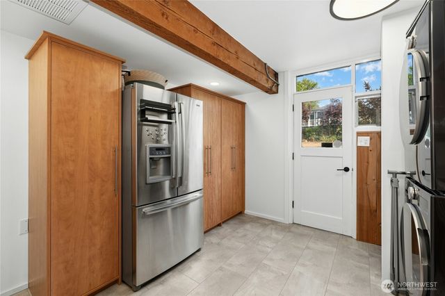 1814 Starling Street, Steilacoom, WA 98388