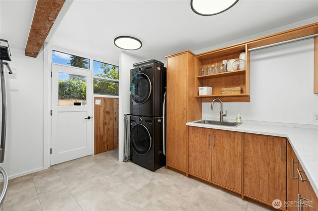 1814 Starling Street, Steilacoom, WA 98388