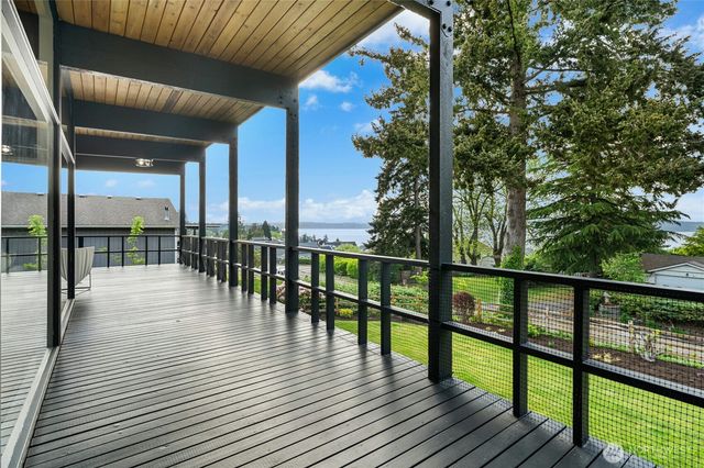 1814 Starling Street, Steilacoom, WA 98388