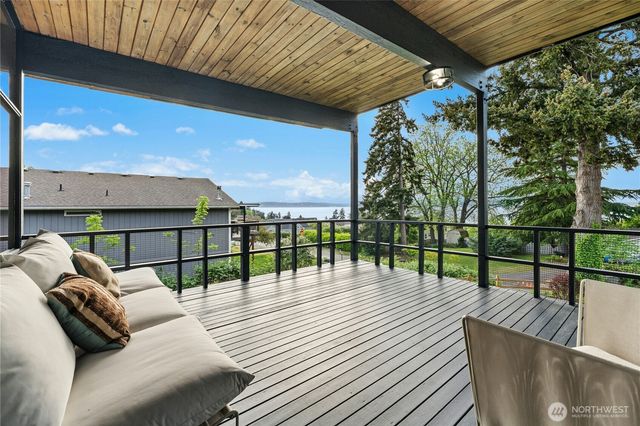 1814 Starling Street, Steilacoom, WA 98388
