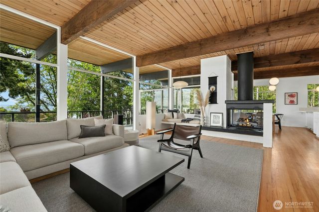1814 Starling Street, Steilacoom, WA 98388
