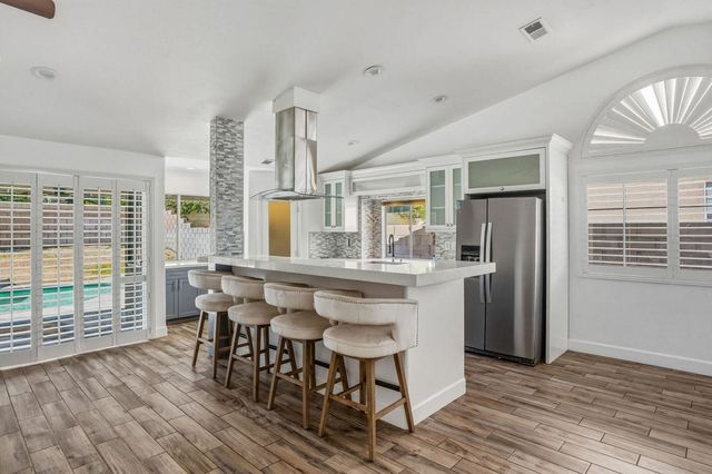 77729 Edinborough Street, Palm Desert, CA 92211