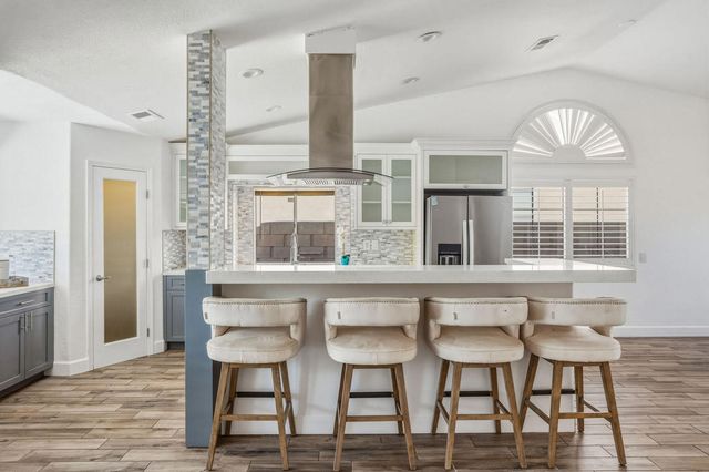77729 Edinborough Street, Palm Desert, CA 92211