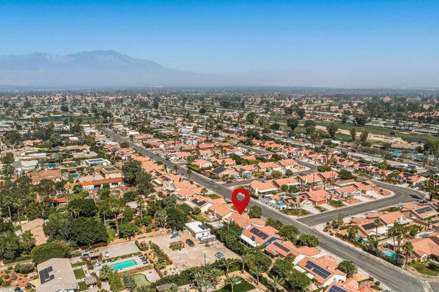 77729 Edinborough Street, Palm Desert, CA 92211