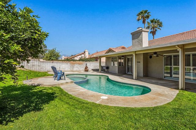 77729 Edinborough Street, Palm Desert, CA 92211
