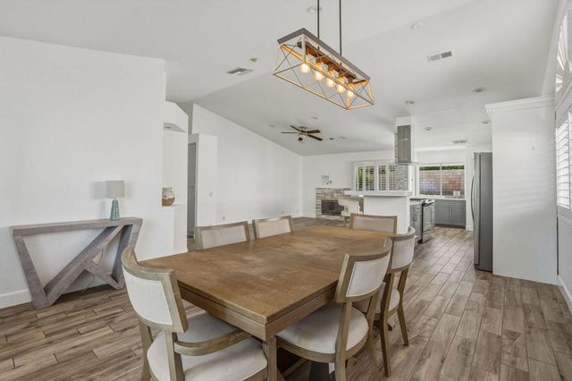 77729 Edinborough Street, Palm Desert, CA 92211