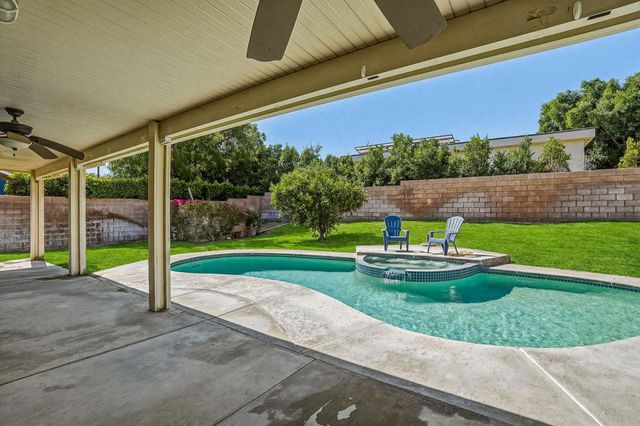 77729 Edinborough Street, Palm Desert, CA 92211