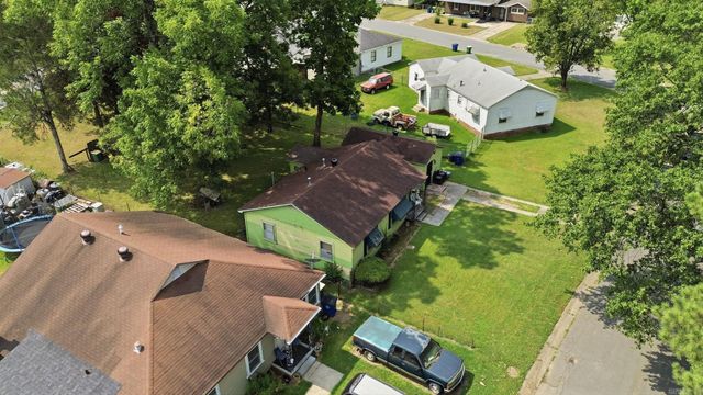 35 Neal Place, North Little Rock, AR 72117