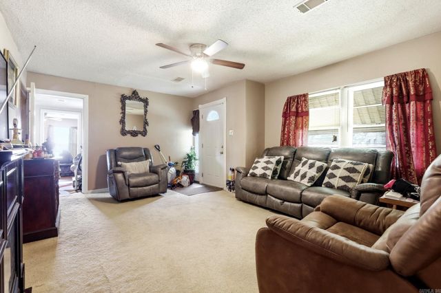 35 Neal Place, North Little Rock, AR 72117