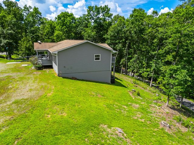 85 Sunray Circle, Murphy, NC 28906